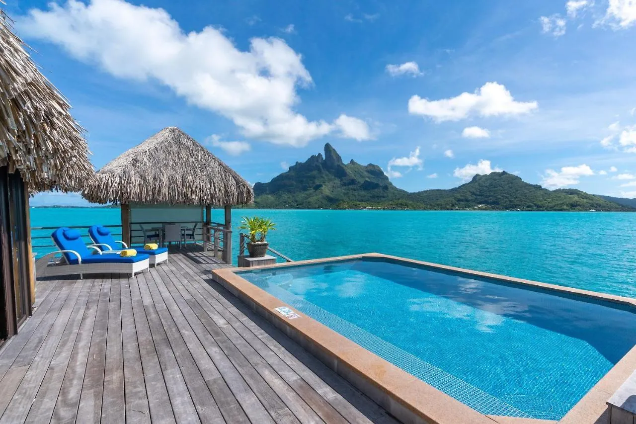 The St. Regis Bora Bora Resort 5*,